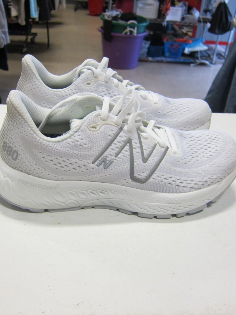New Balance Fresh Foam X 880v13 Women's 7 Wide White/Grey Running Shoe's-NEW - Picture 3 of 12